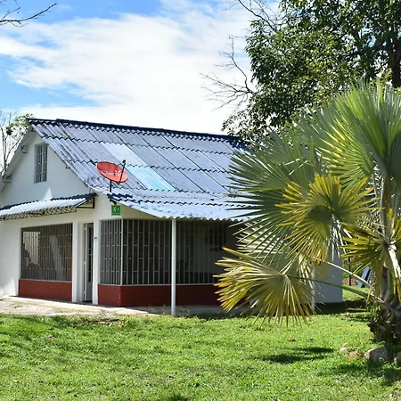 Club Bella Suiza - Carlos Ossa Escobar Villavicencio Exterior photo