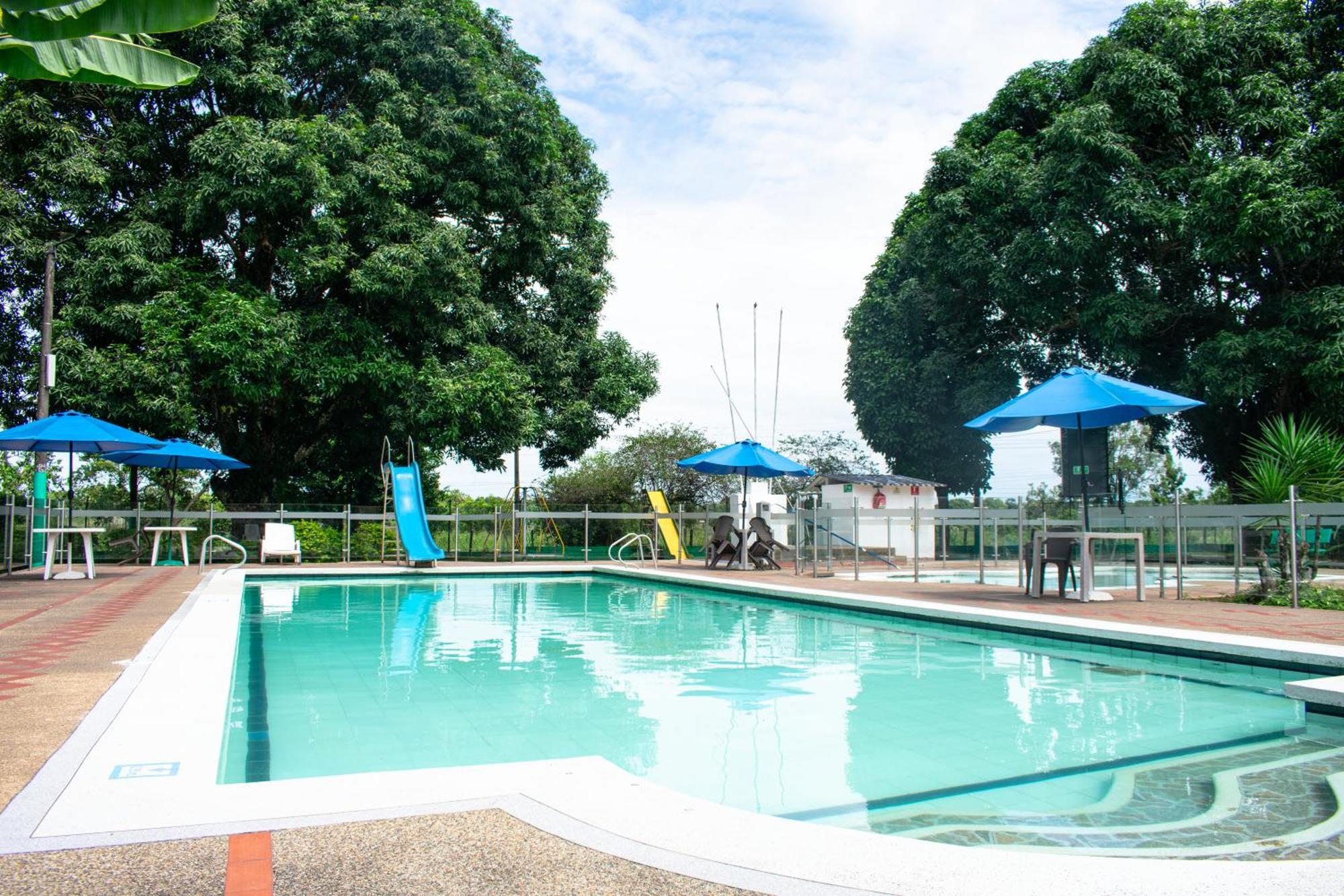 Club Bella Suiza - Carlos Ossa Escobar Villavicencio