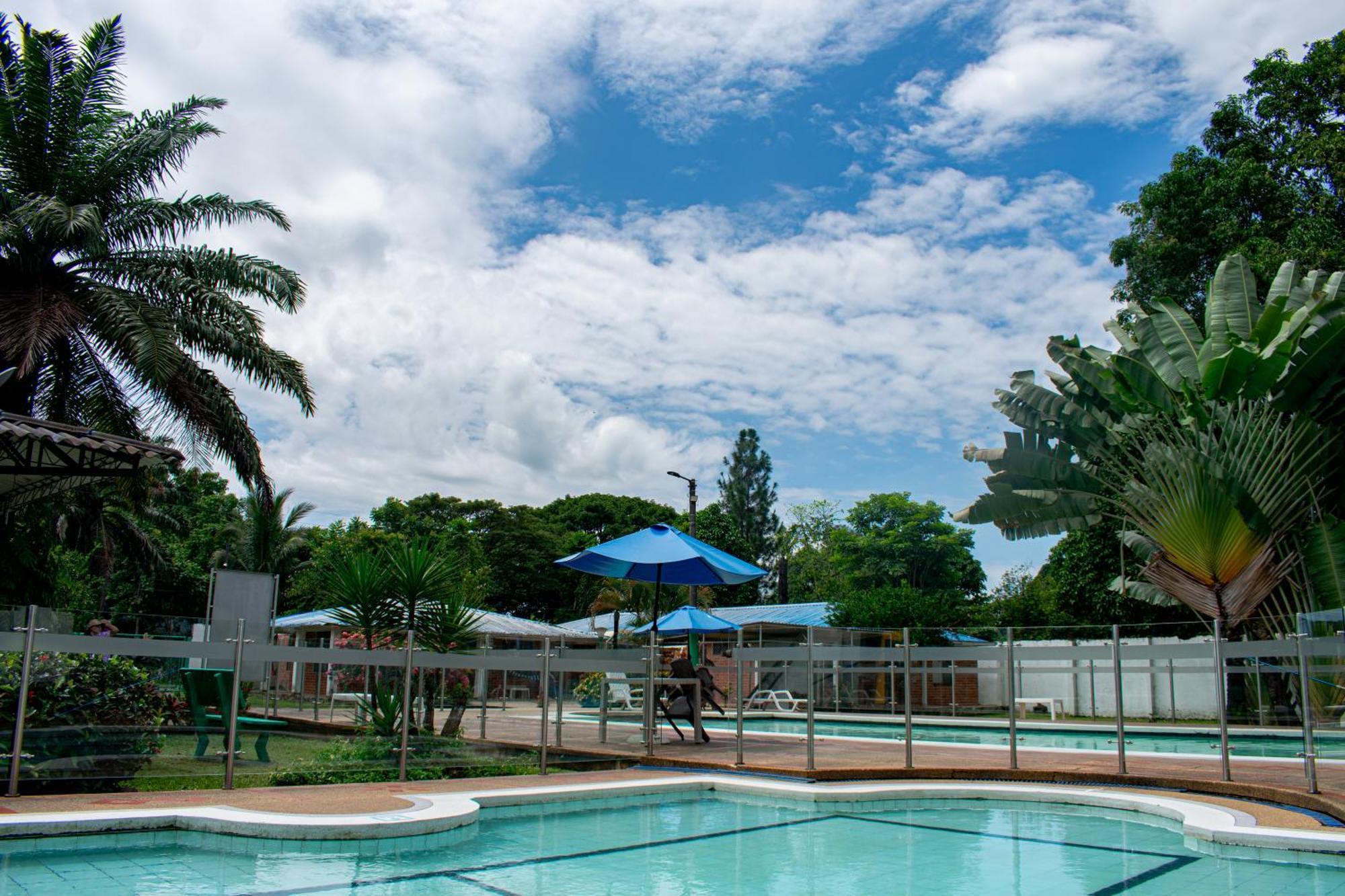 Club Bella Suiza - Carlos Ossa Escobar Hotel