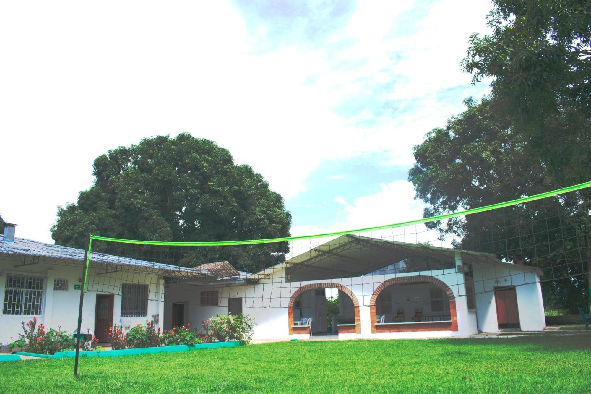 Club Bella Suiza - Carlos Ossa Escobar * Villavicencio