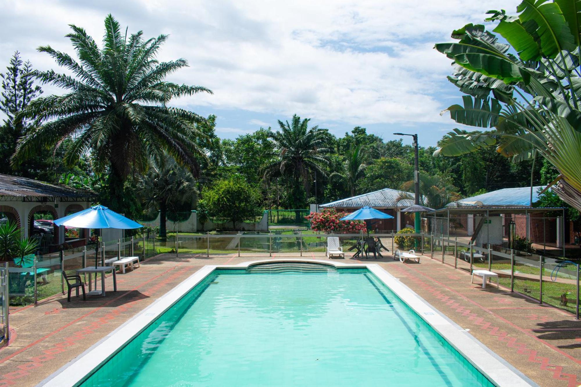 Club Bella Suiza - Carlos Ossa Escobar Hotel
